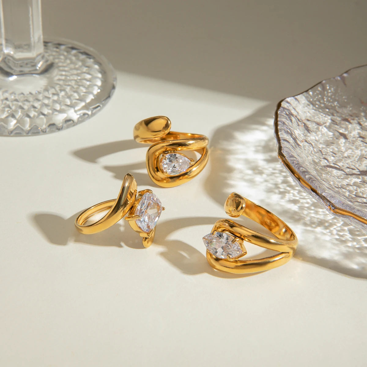 Anel Marianne Dourado