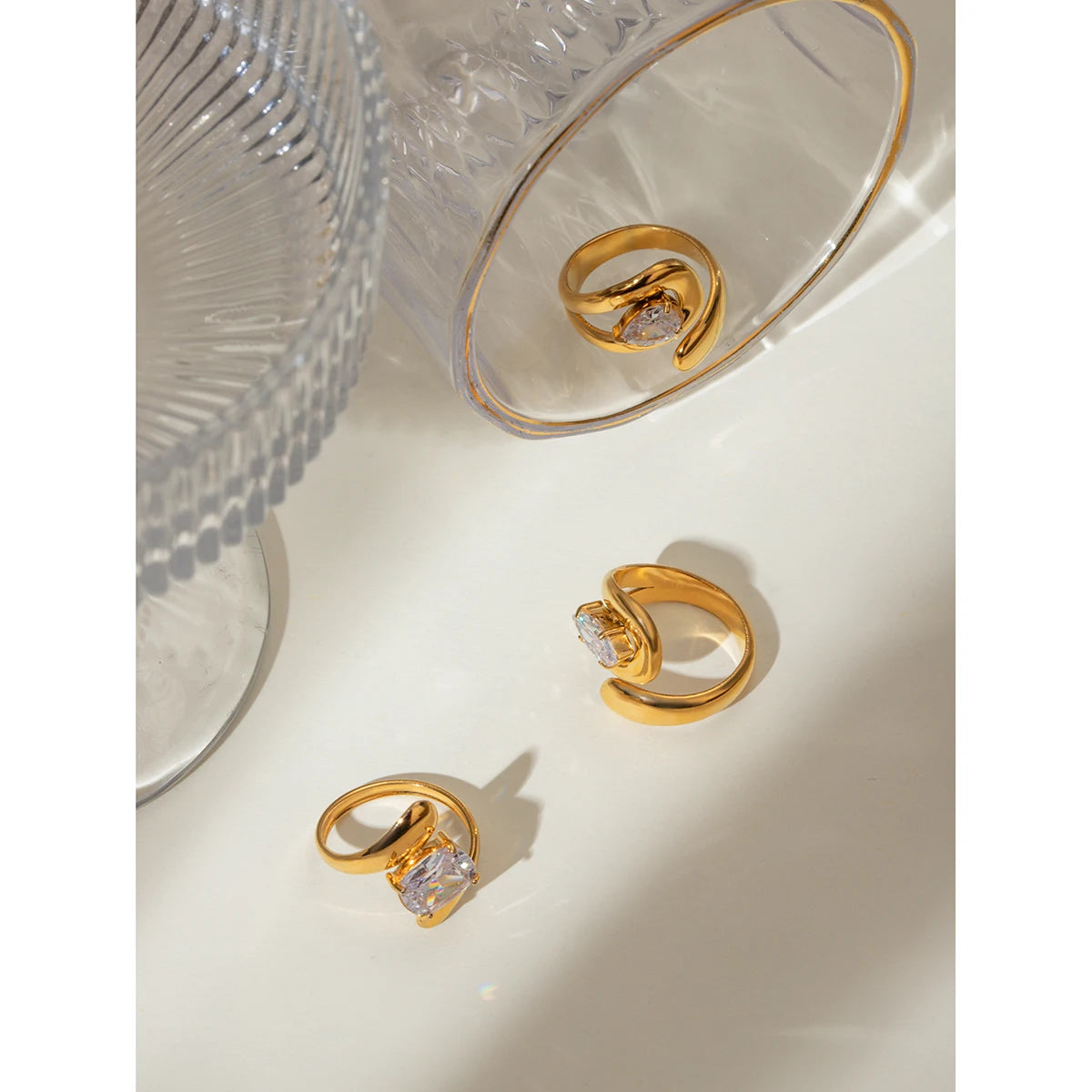 Anel Marianne Dourado