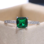 Anel Série com Pedra Quadrada