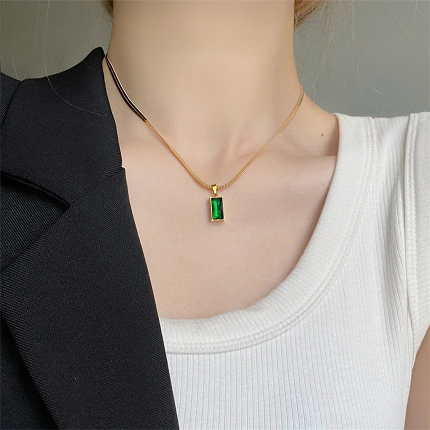Conjunto Esmeralda verde