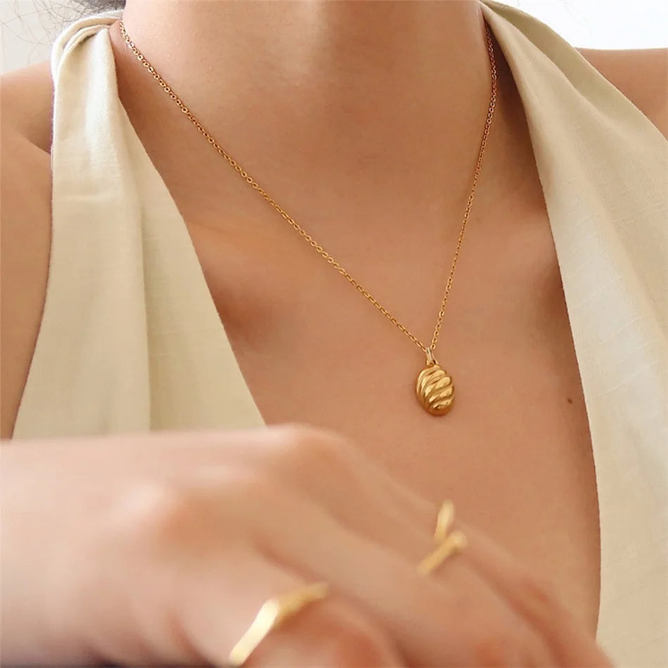 Pingente Ondular dourado