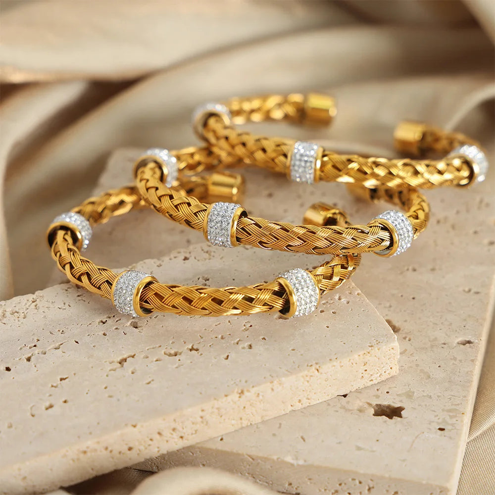 Pulseira Liv Aberta com Detalhe de Cristal