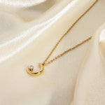 Colar Tove Lua Dourada